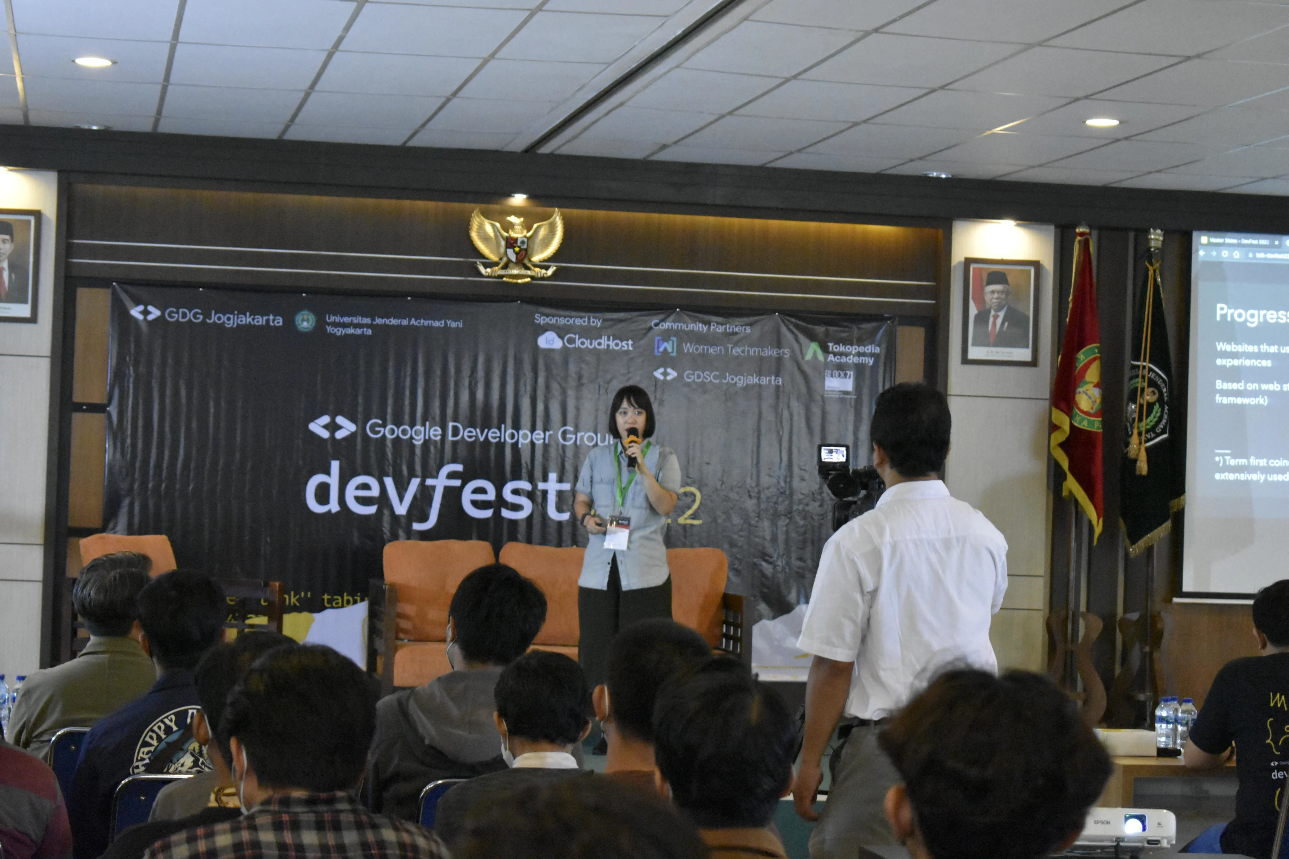 Pendidikan & Riset Jogja